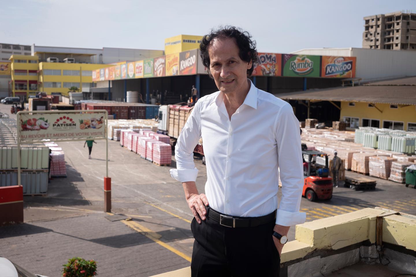 En Senegal, Youssef Omaïs, el rey sin heredero del cubo de caldo