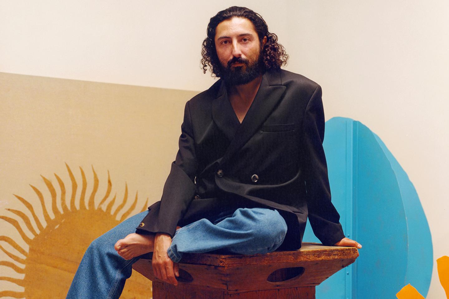 Gabriel Escámez, the folk designer