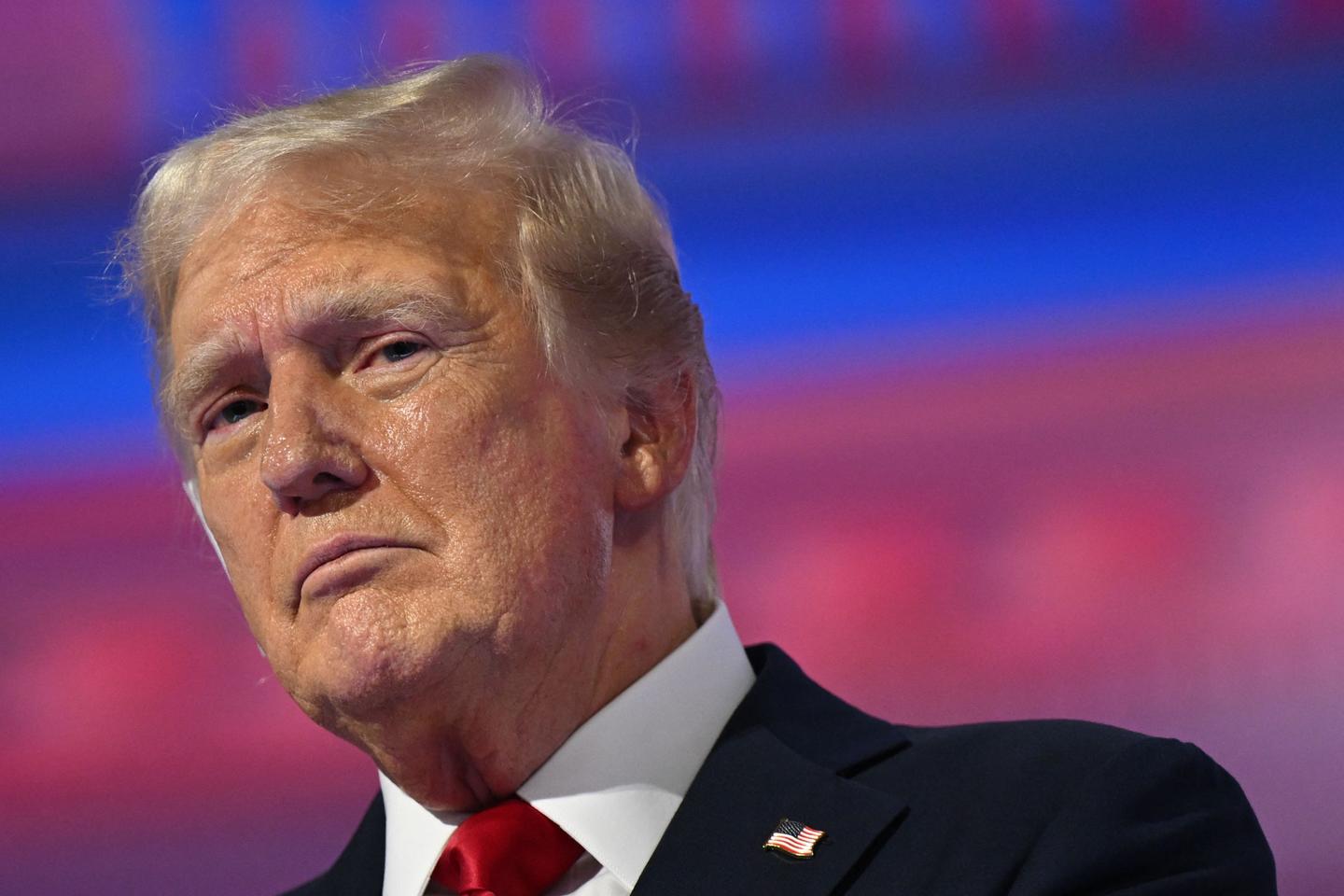 Trump spoke with Zelensky, pledging to 'end the war'