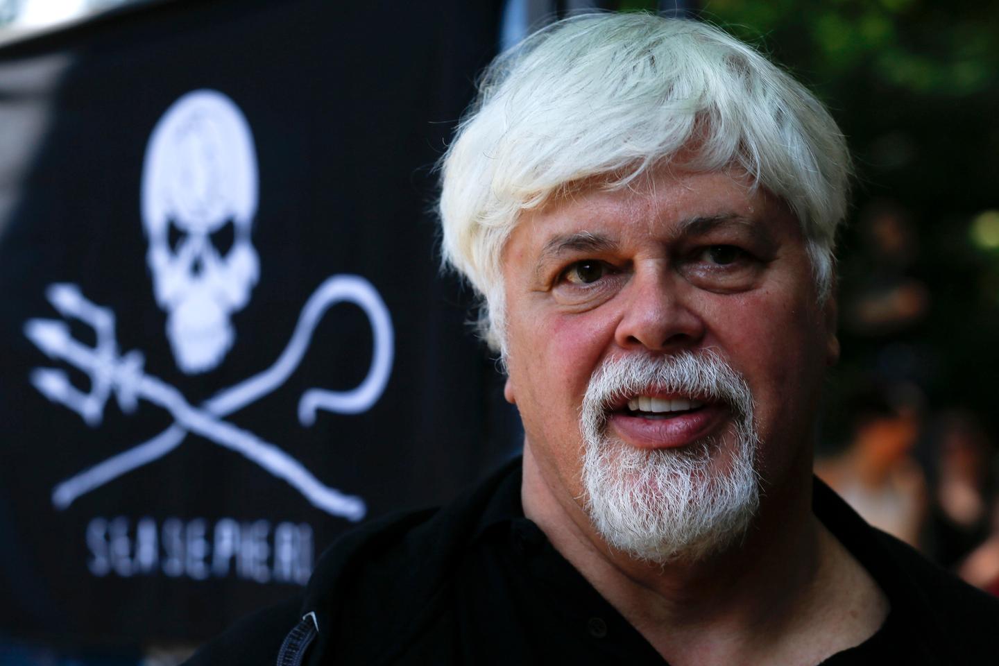 Macron presses against anti-whaling activist's extradition