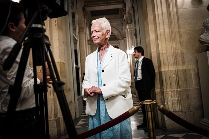 Brigitte Klinkert, deputada da Renascença, na Assembleia Nacional, 19 de julho de 2024.