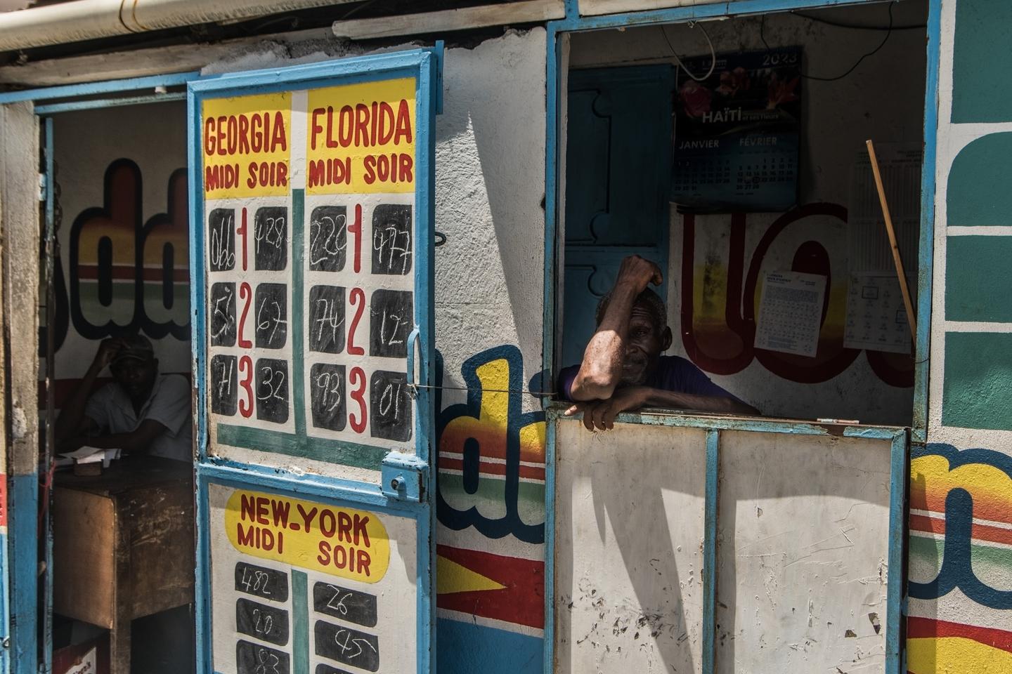 Haiti's economy is asphyxiated by gang violence: 'I'm leaving because of the insecurity'
