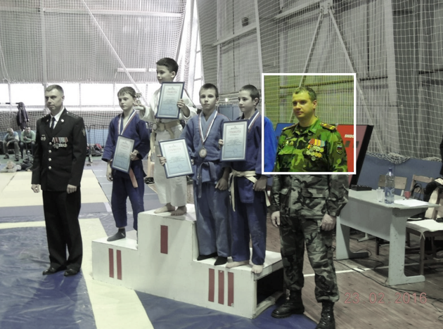 On the right, Andrey Belyashov, veteran of the Chechen war, from whom Kirill Gryaznov received a resume.
