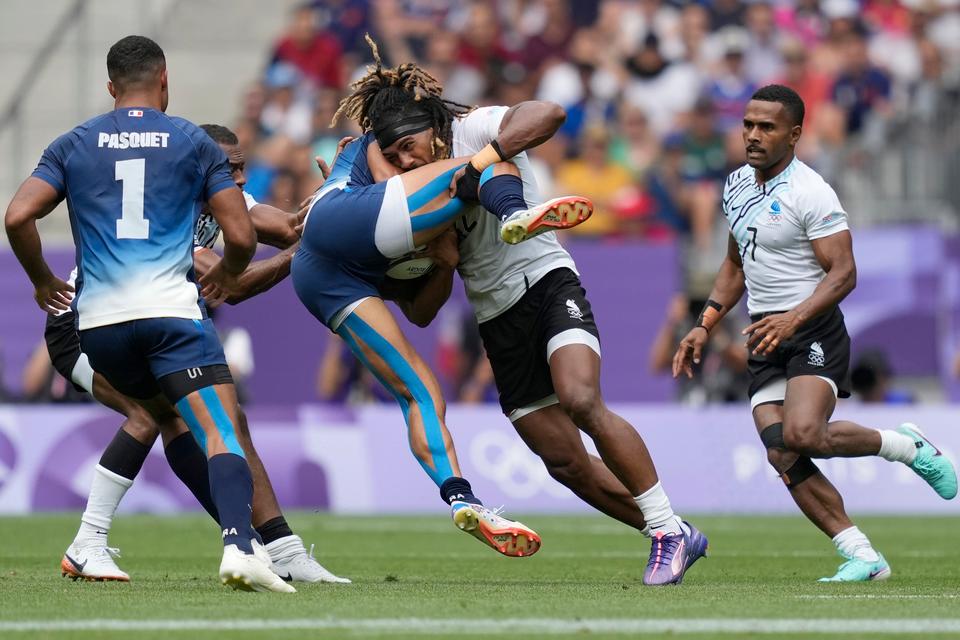 Paris 2024: Fiji stun France in Olympic rugby sevens showdown