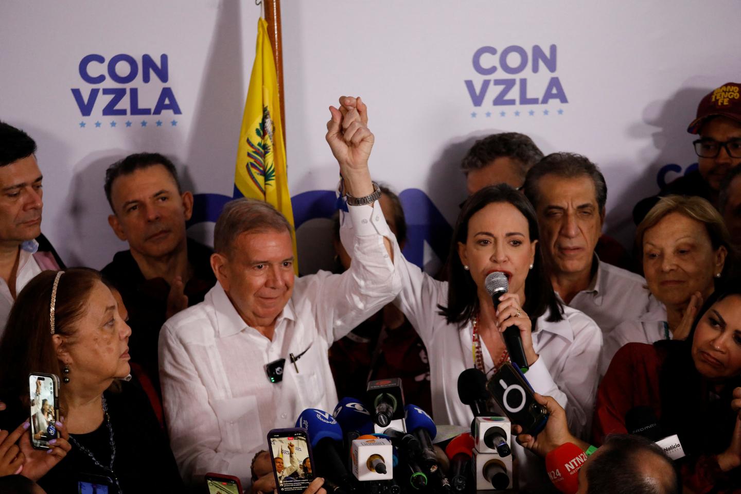Venezuelan opposition figures win EU's top rights Sakharov prize