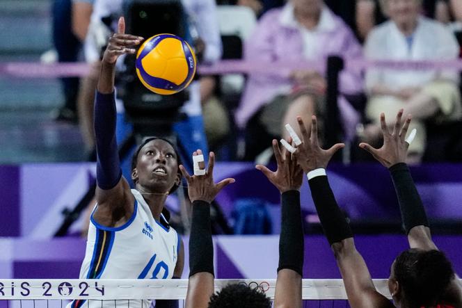 Paola Egogno, stella della pallavolo italiana e figura di spicco nella lotta al razzismo