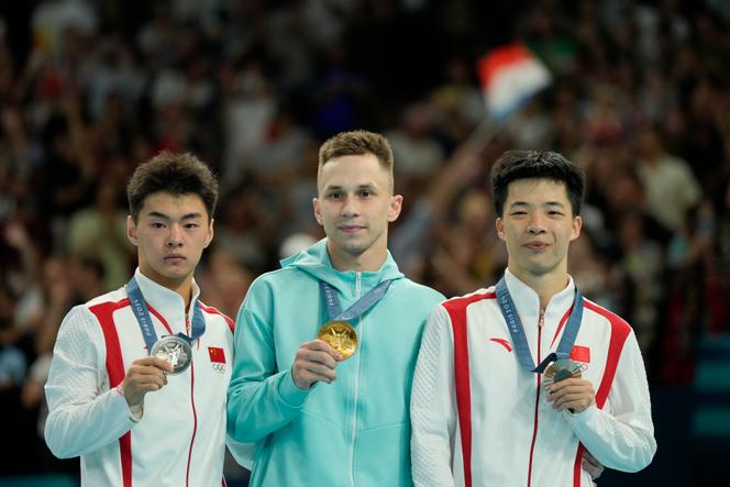 VĐV giành HCV Olympic bị cấm hát quốc ca 3 Belarusian trampolinist is first neutral athlete to win Paris Olympics gold