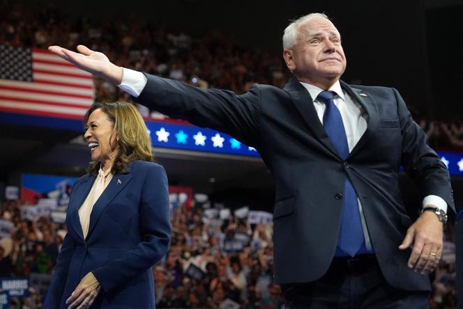 Kamala Harris et Tim Walz, lors de leur premier meeting électoral, à Philadelphie (Pennsylvanie), le 6 août 2024.