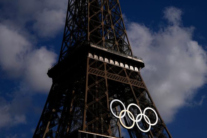 A Torre Eiffel durante os Jogos de Paris, 6 de agosto de 2024.