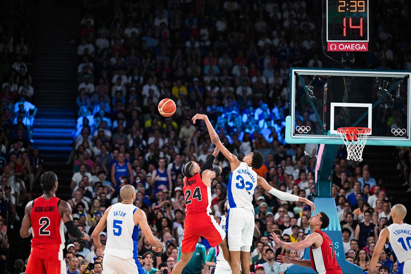 Paris 2024: France sink Canada to secure Germany rematch in Olympic basketball