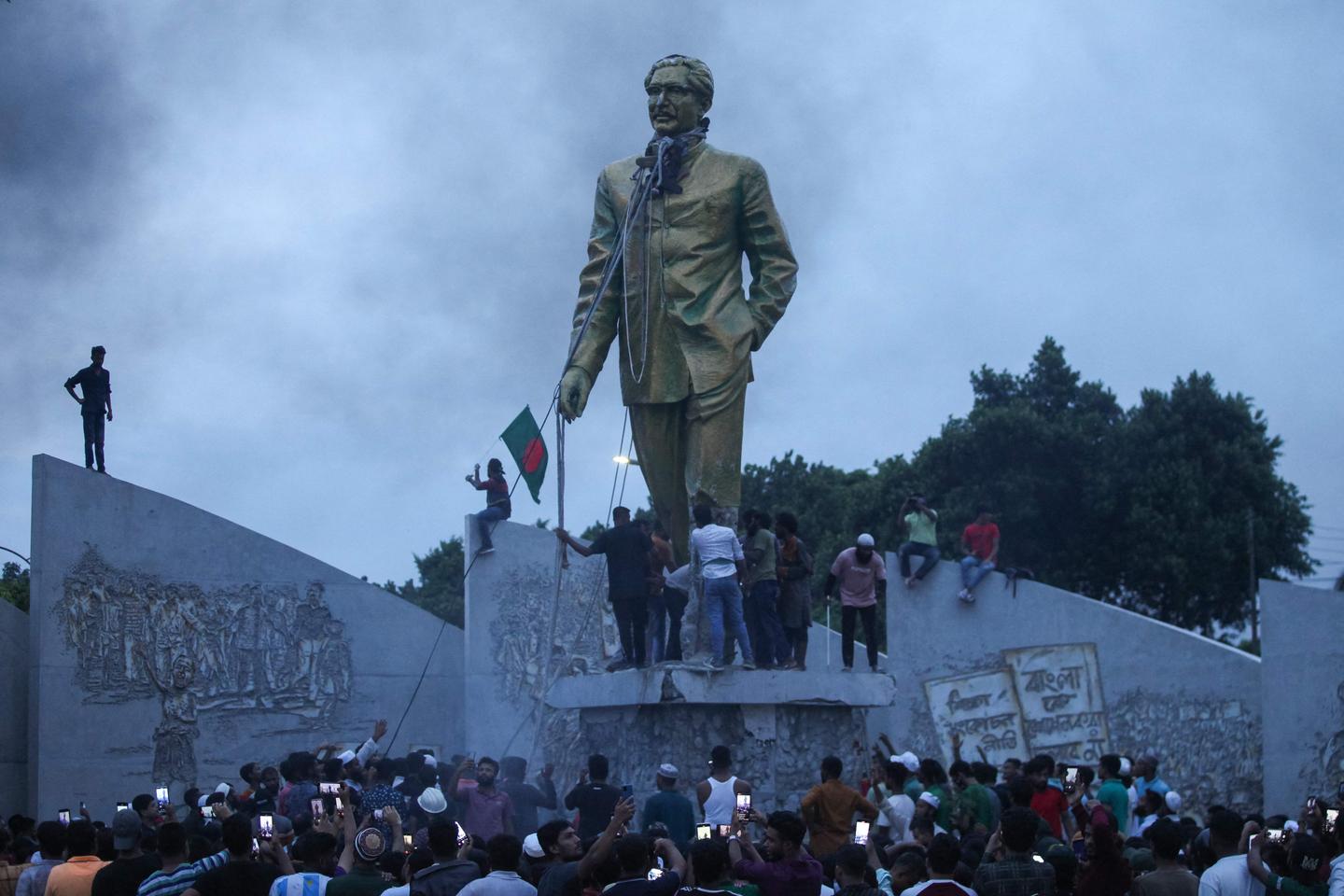 Bangladesh: The fall of a dynasty