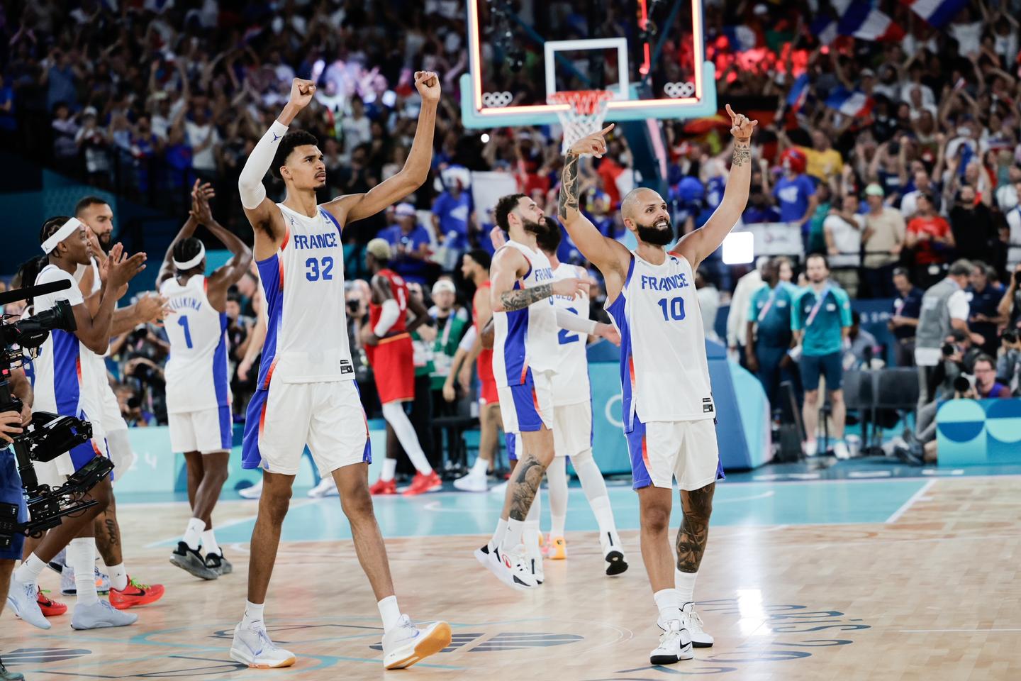 La squadra maschile francese (non più) è in crisi, ed è invitata di nuovo alla finale olimpica
