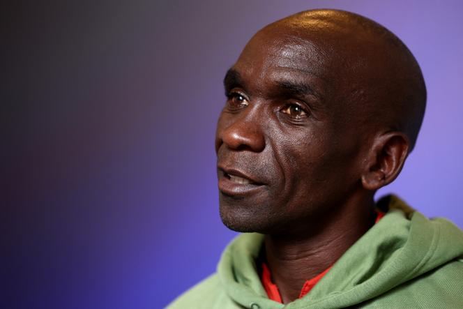 Le Kenyan Eliud Kipchoge, champion olympique en titre du marathon, à Paris, le 11 avril 2024.
