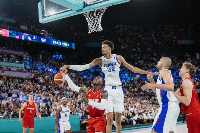 Lors de la demi-finale de basket opposant l’Allemagne à la France (qui en sortira victorieuse), à l’occasion des Jeux olympiques 2024, à l’Aréna Bercy, à Paris, le 8 août 2024.