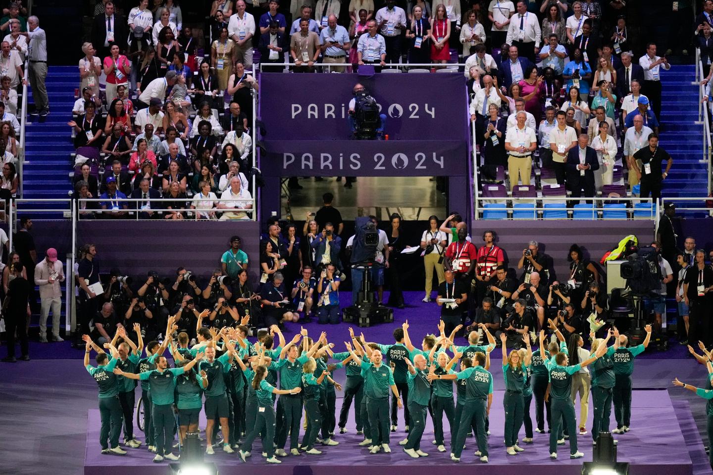 Les volontaires, ces autres ambassadeurs de Paris 2024Â : Â«Â On avait lâ€™impression de...