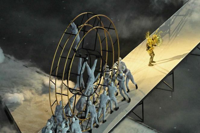 The "golden voyager" and the explorers, during the closing ceremony of the Olympic Games, at the Stade de France, in Saint-Denis (Seine-Saint-Denis), on August 11, 2024.