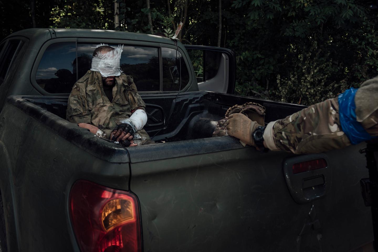 Ukrainian forces claim to hold many Russian soldiers captured in the Kursk region