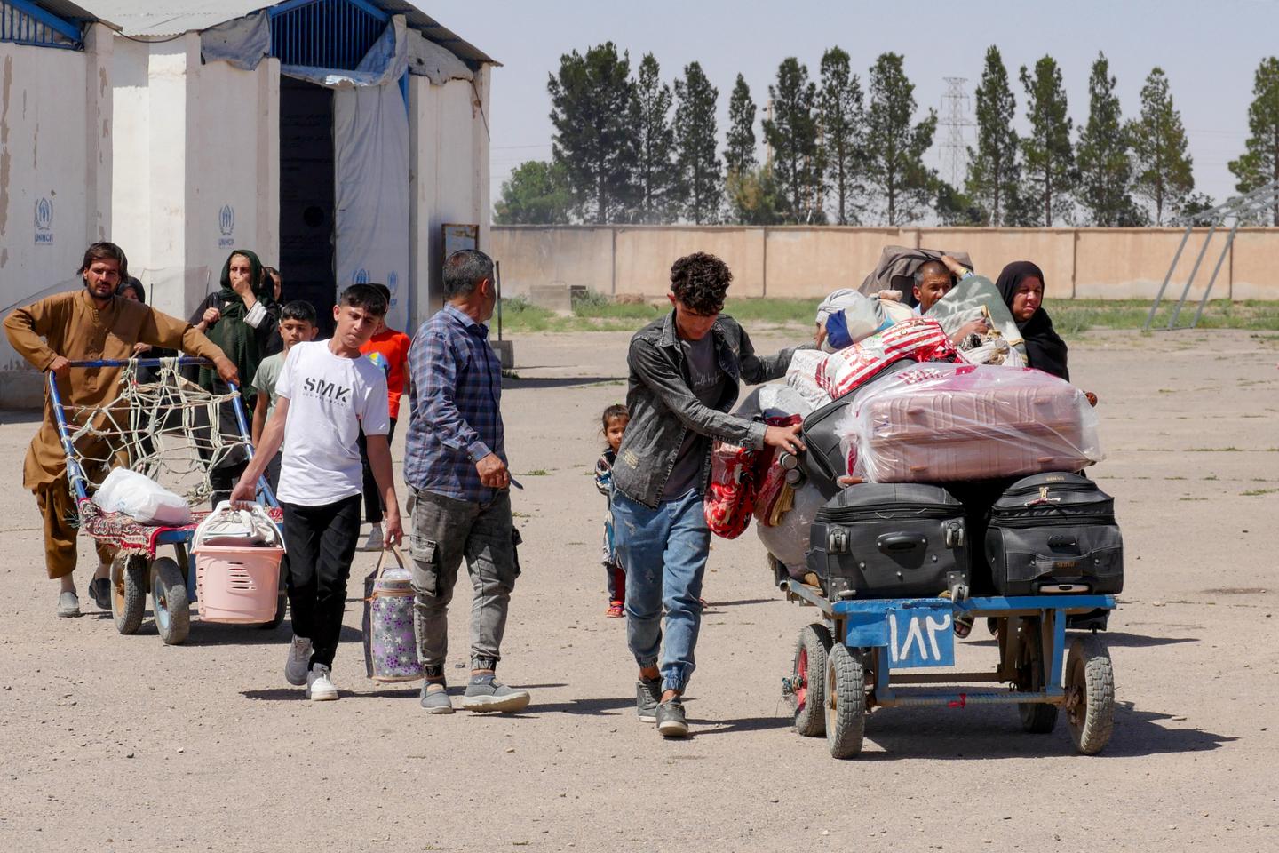 Afghan refugees in Iran targeted by deportation campaign