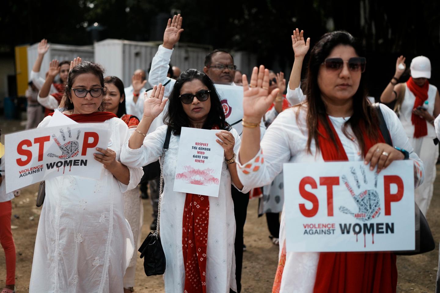 Protests widen over Indian doctor's rape and murder