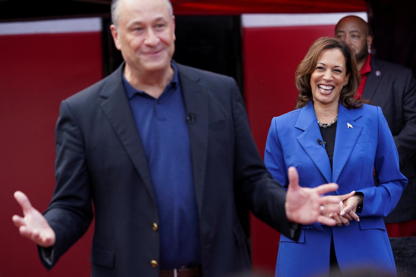 Doug Emhoff, Kamala Harris' 'Second Gentleman,' charms the Democratic convention with his self-deprecation