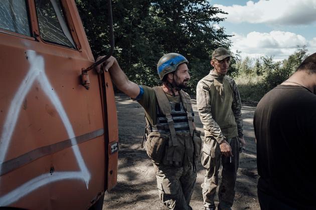 Ukrainian army soldiers on the road to Russia, Sumy oblast, August 12, 2024.
