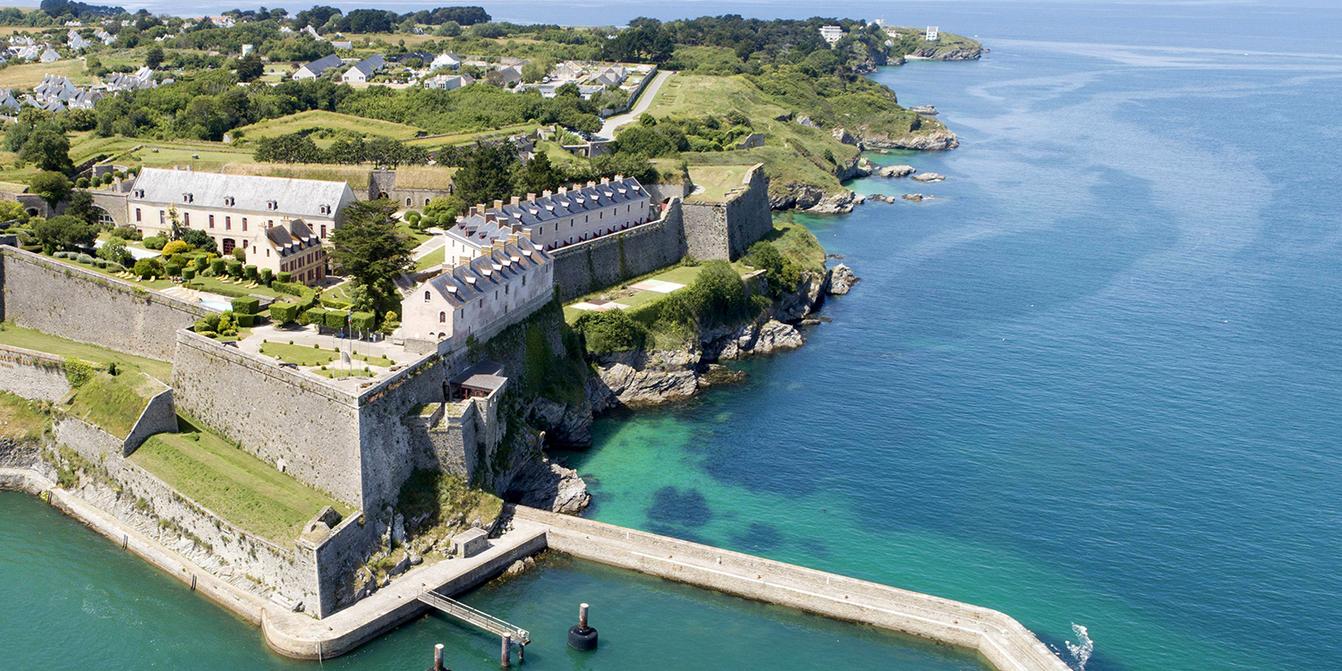 La citadelle de la pointe de Kintan.