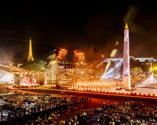 Cerimonia di apertura dei Giochi Paralimpici di Parigi 2024, Place de la Concorde, 28 agosto 2024.
