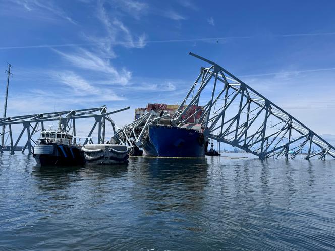 Le pont Francis-Scott-Key, à Baltimore, après avoir été percuté par un porte-conteneurs, en mars 2024.