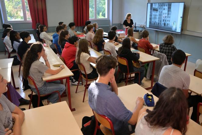 Une classe du lycée Victor-Duruy, le jour de la rentrée scolaire, à Paris, le 4 septembre 2023.