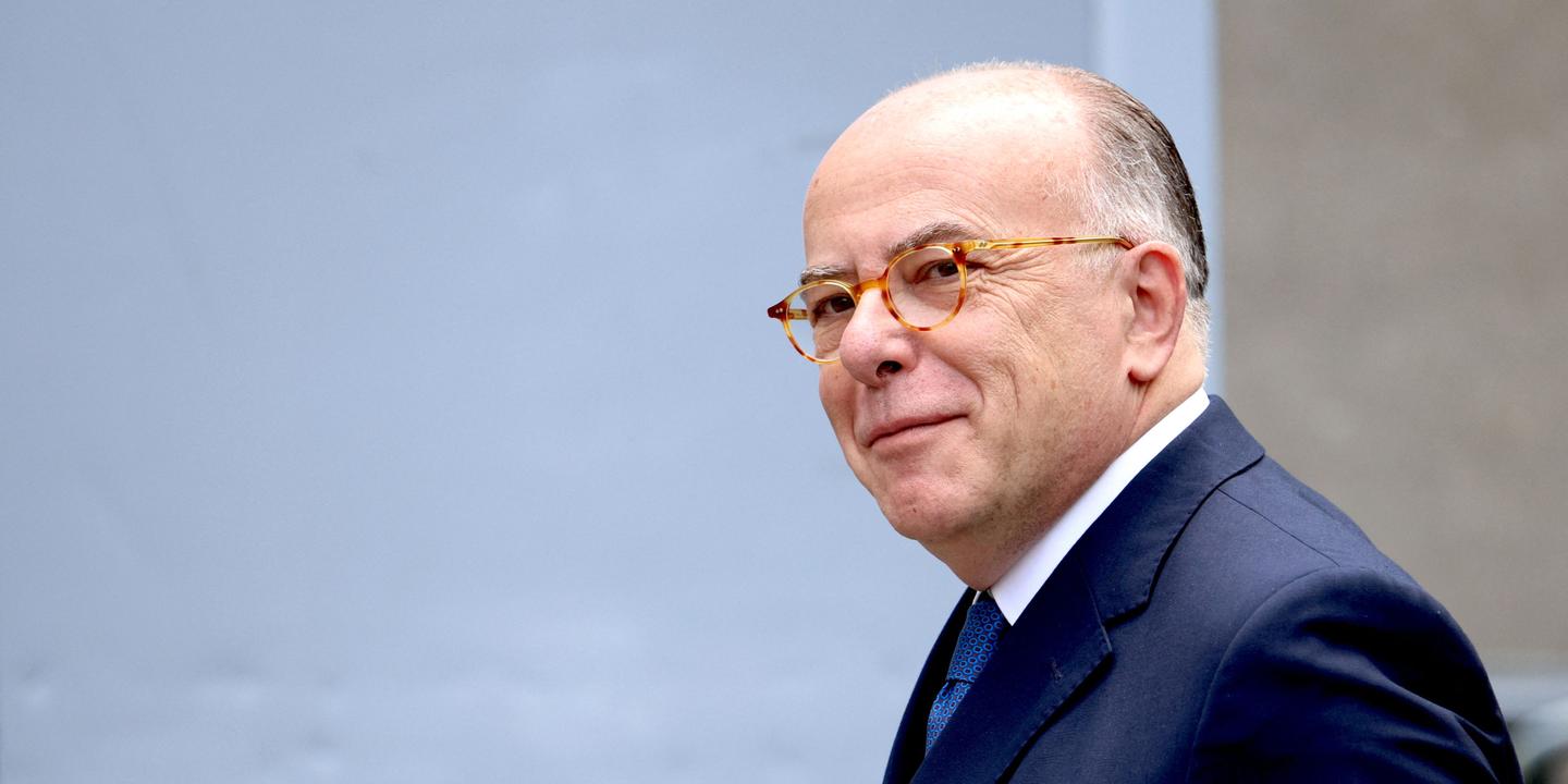 Emmanuel Macron se reúne con Bernard Cazeneuve el lunes por la mañana