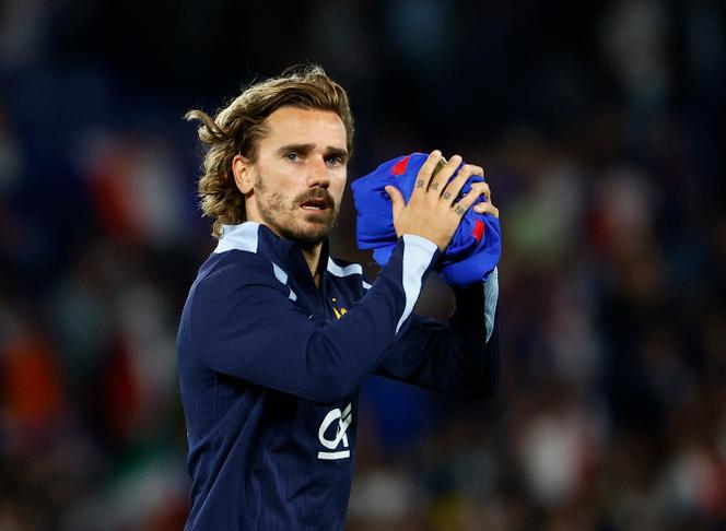 France s Antoine Griezmann retires from international football