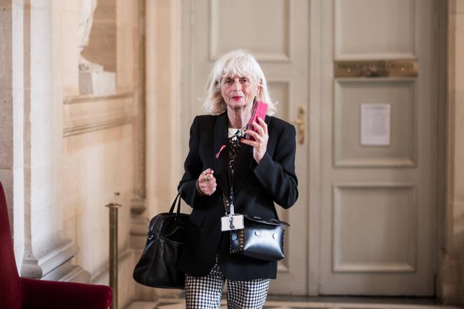 La députée (Rassemblement national) du Pas-de-Calais Christine Engrand, dans la salle des Quatre-Colonnes, à l’Assemblée nationale, le 3 octobre 2023.