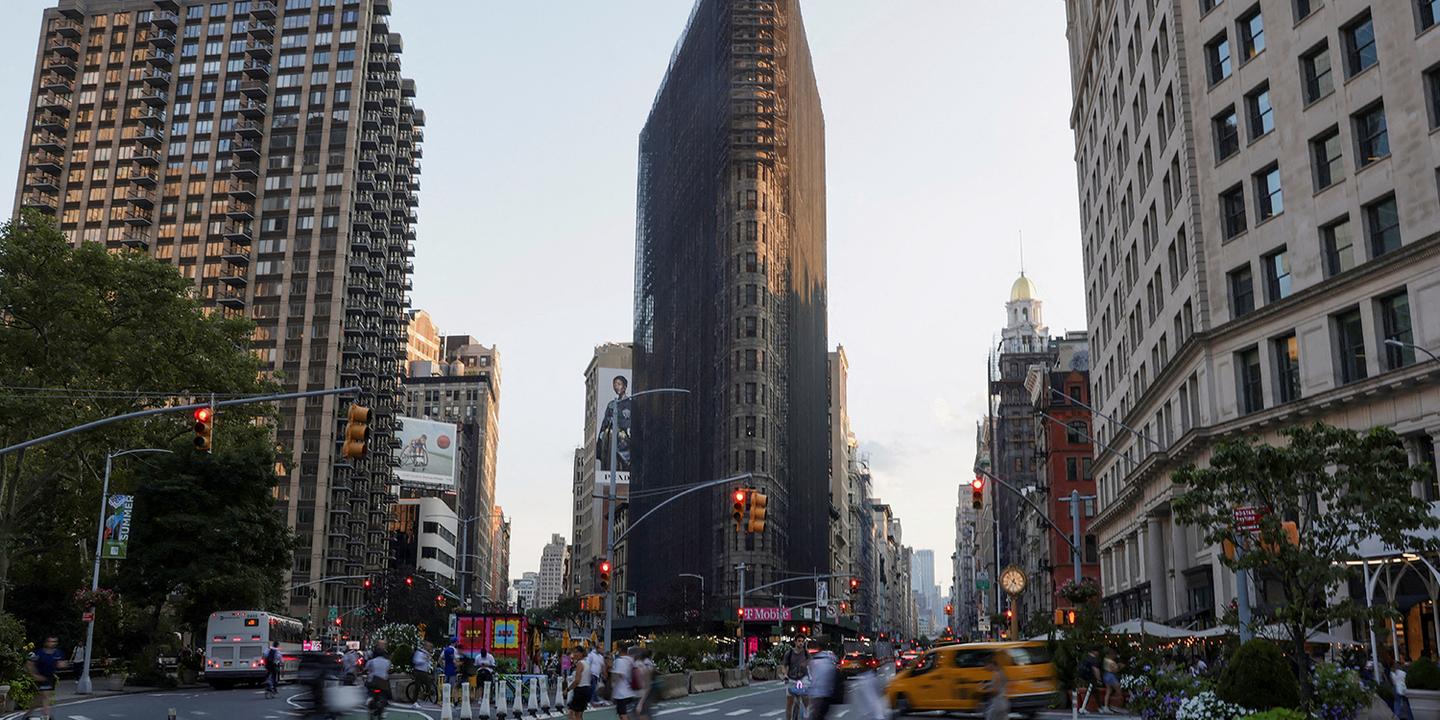 Chrysler building flatiron building cheap