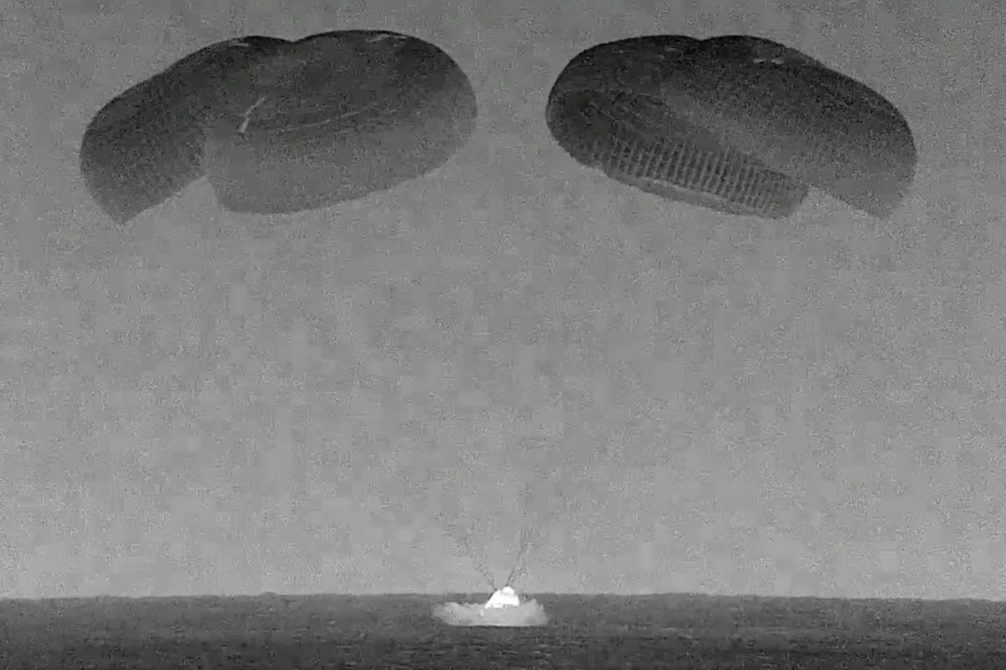 Après la première sortie spatiale privée dans l???espace, la mission de SpaceX a amerri au large...