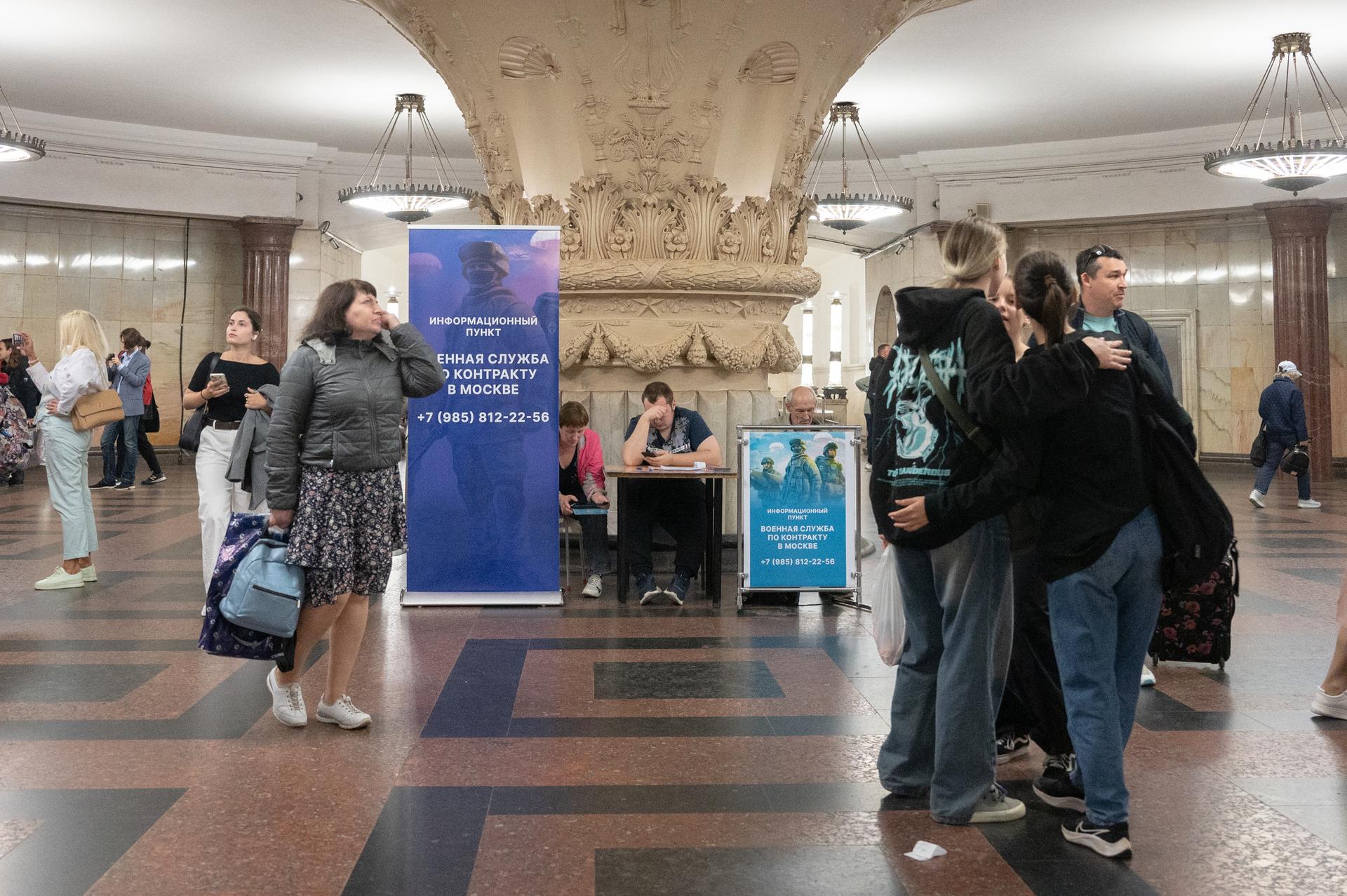 Informational booths recruiting for the Russian army have been set up in many of Moscow's metro stations. September 22, 2024.