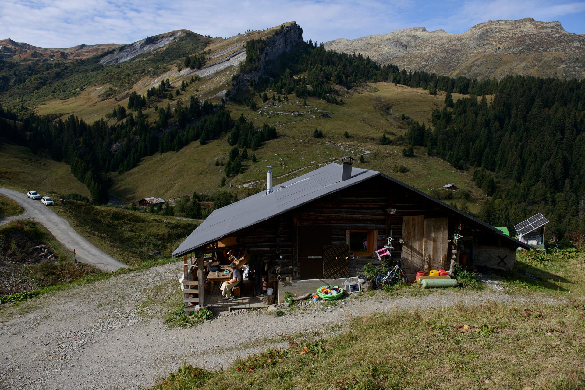 Au chalet d’alpage, à Areches-Beaufort (Savoie), le 22 septembre 2024.