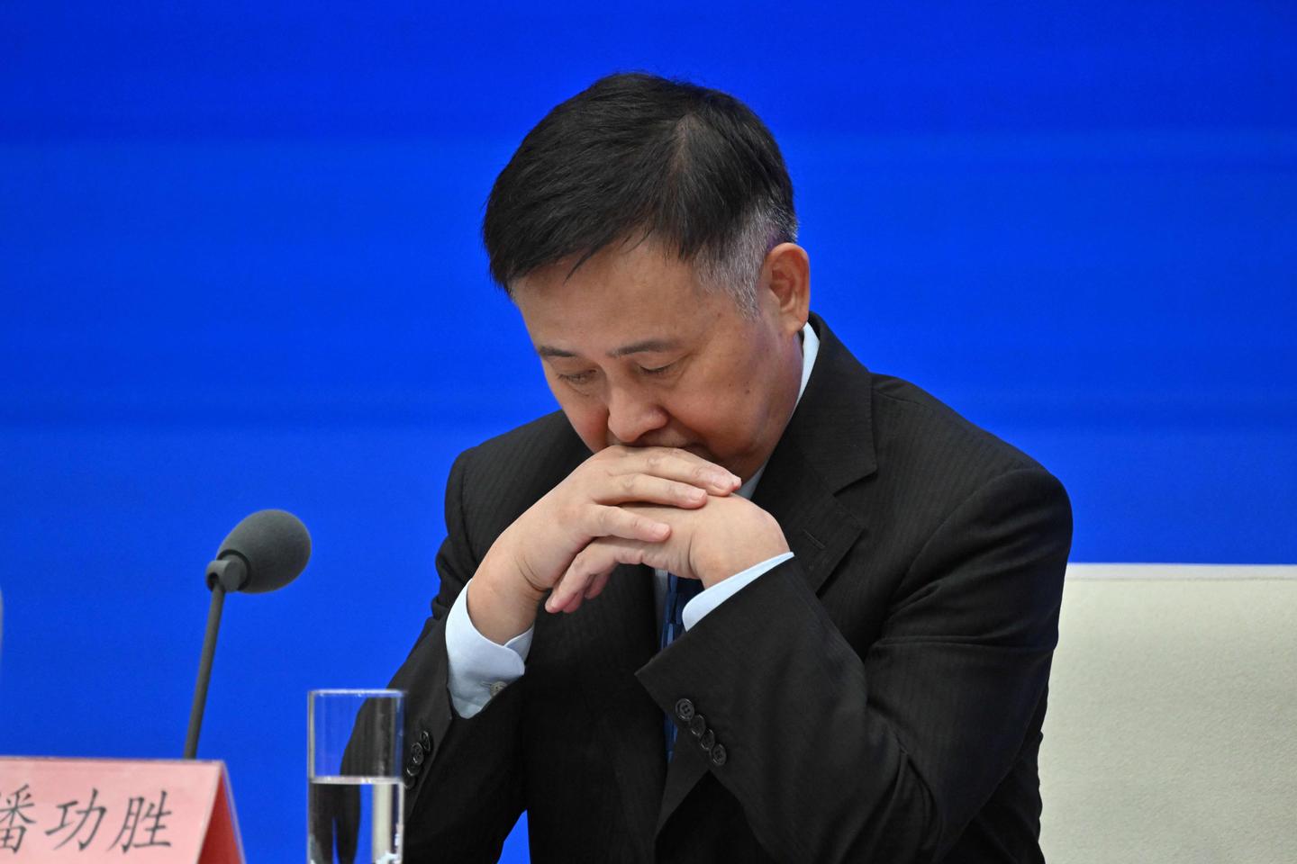 中国は経済復興に向けた一連の措置を発表