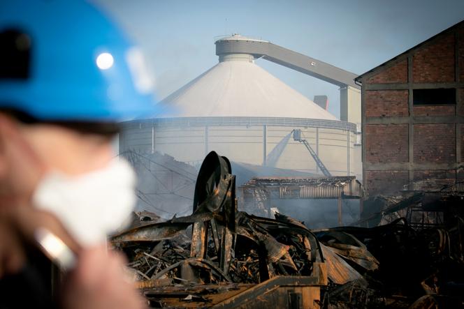 L’usine Lubrizol endommagée à Rouen, le 27 septembre 2019, à la suite d’un incendie.