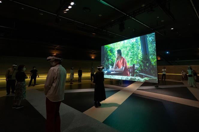« A Conversation with the Sun » (2022), performance en réalité virtuelle d’Apichatpong Weerasethakul, au festival international d’art d’Aichi, au Japon.