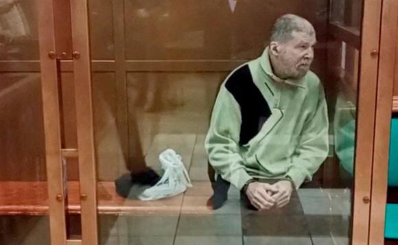 Stephen Hubbard, un citoyen américain accusé par la Russie d’avoir été un « mercenaire » au service de l’Ukraine, au tribunal, à Moscou, le 7 octobre 2024.