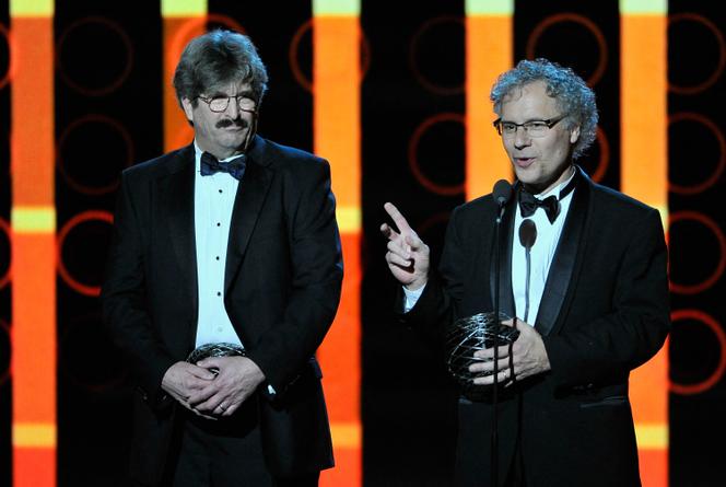 Gary Ruvkun et Victor Ambros pendant la cérémonie des Breakthrough Prize Awards à Mountain View, en Californie, le 9 novembre 2014.