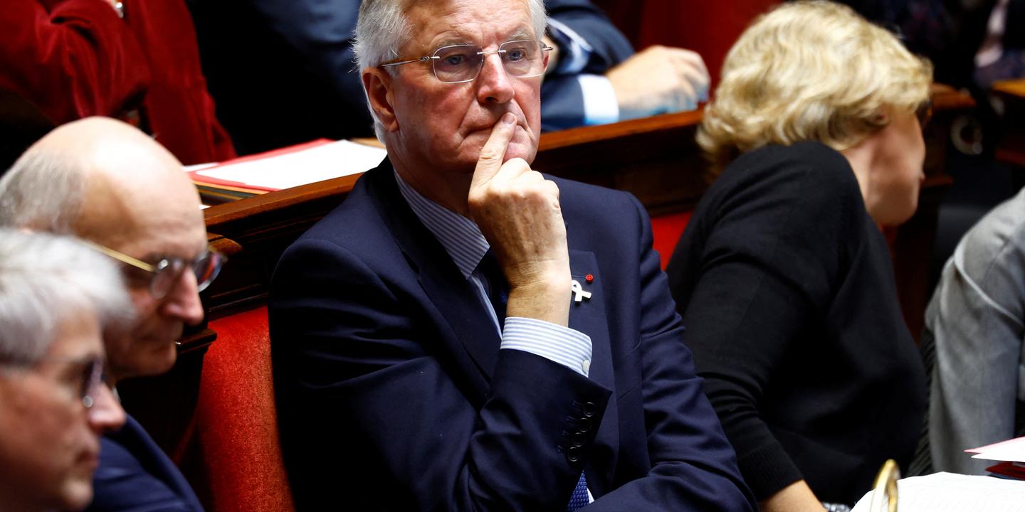 バルニエ政権に対する問責動議は現在国会で審議されている
