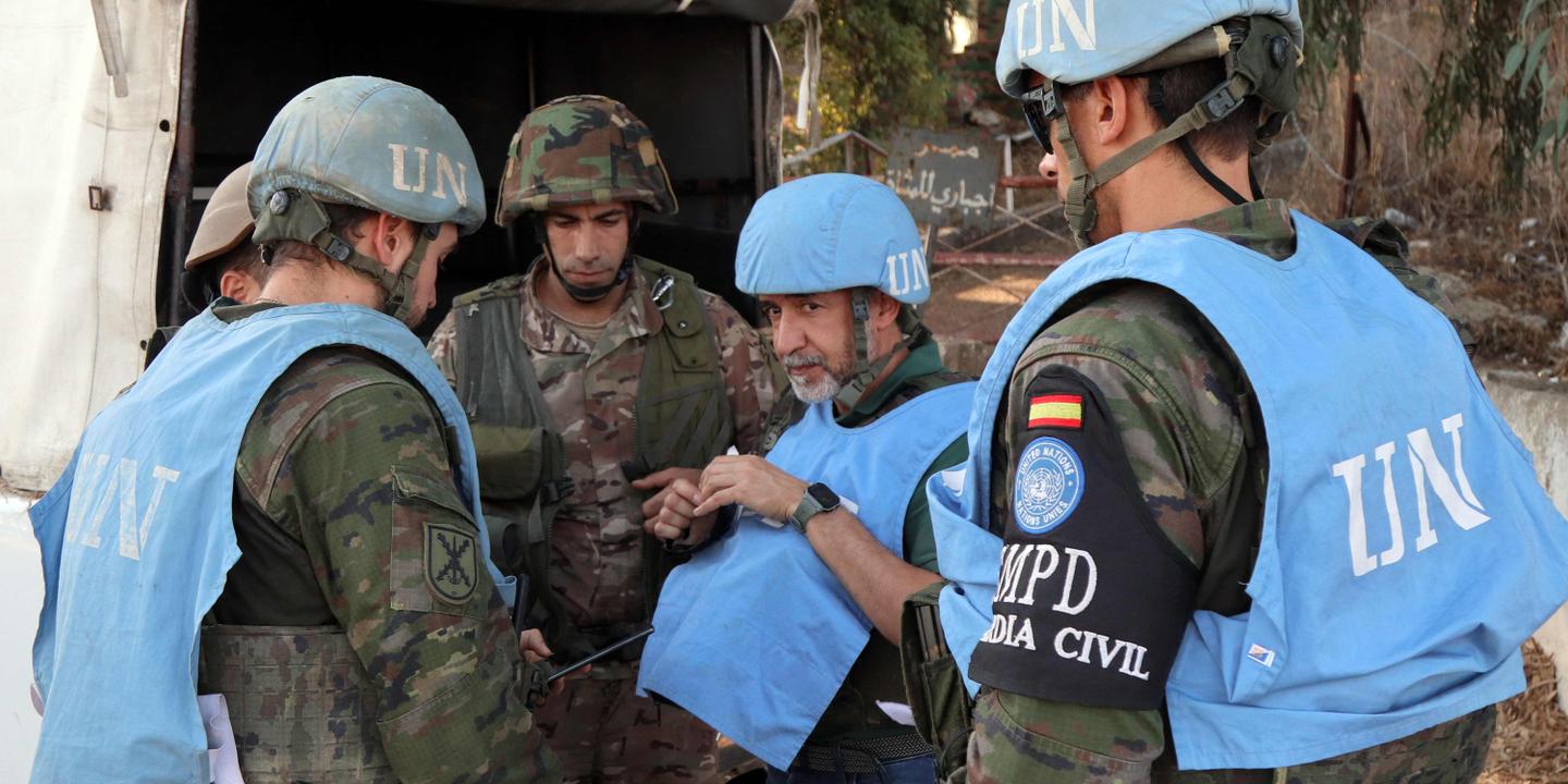 En direct, guerre au Proche-Orient : des casques bleus blessés dans de nouveaux tirs israéliens...