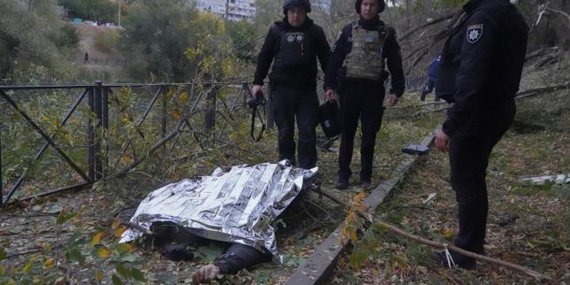 En affirm, guerre en Ukraine : les attaques russes sur Kharkiv ont fait deux morts et trente blessés thumbnail
