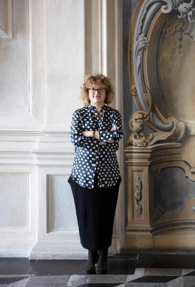 Carolyn Christov-Bakargiev e 2022.