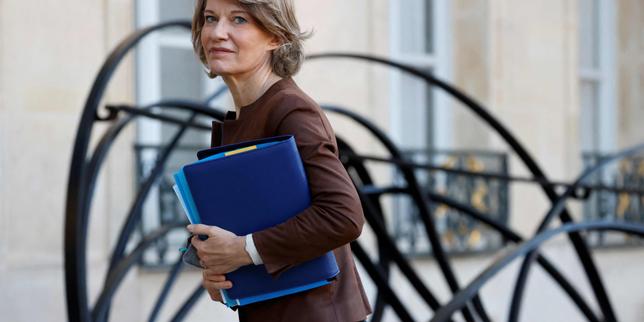 Suppressions de postes : des « évolutions » possibles selon la ministre de l’éducation thumbnail