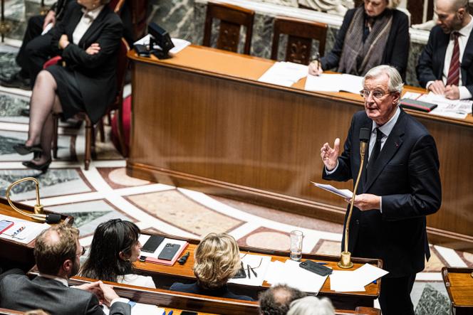 O primeiro-ministro Michel Barnier na Assembleia Nacional em Paris, em 1º de outubro de 2024.
