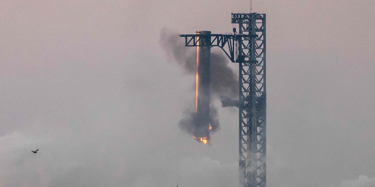 'With this new giant leap, SpaceX is further widening the gap with Europe, China and its American competitors'