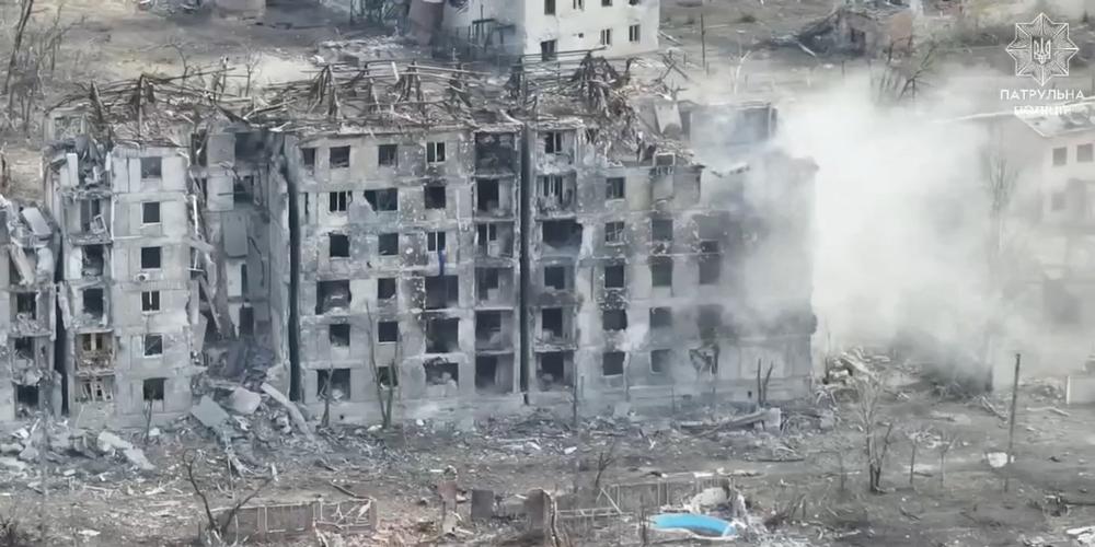 Un bâtiment endommagé à la suite d’une frappe russe, à Toretsk, en Ukraine, le 15 octobre 2024.