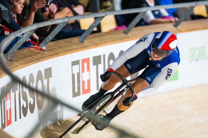 A francesa Mathilde Gros durante o Mundial de Ciclismo de Pista, 17 de outubro de 2024, em Ballerup, Dinamarca. 